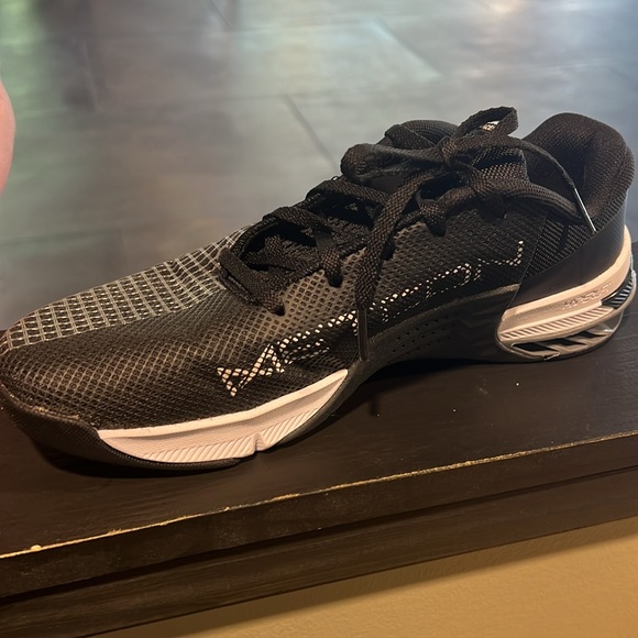 Nike Metcon 8 - Picture 3 of 5